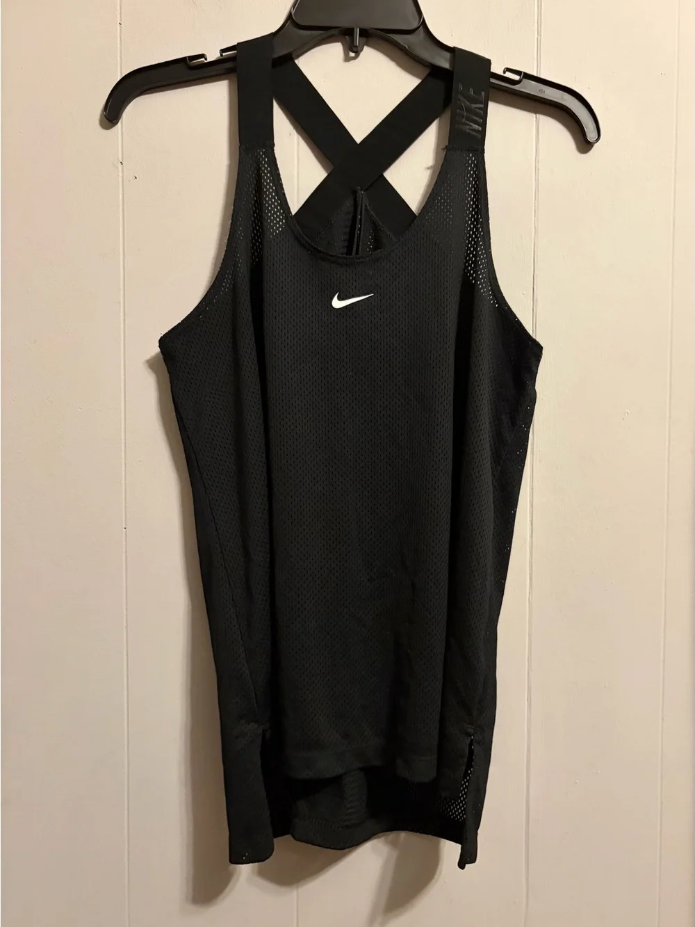 Nike Women's Black Mesh Crossback Athletic Tank